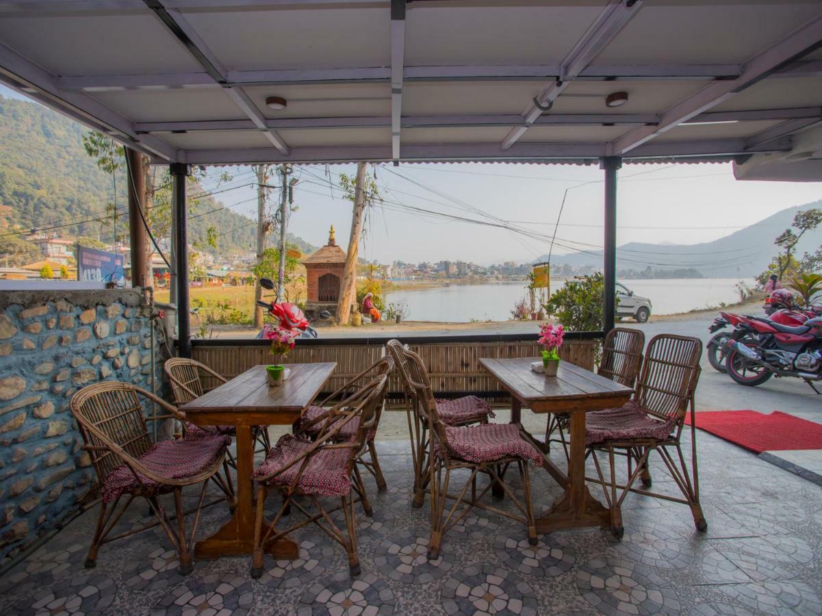 Hotel Fewa Corner & Restro Pokhara Exterior foto