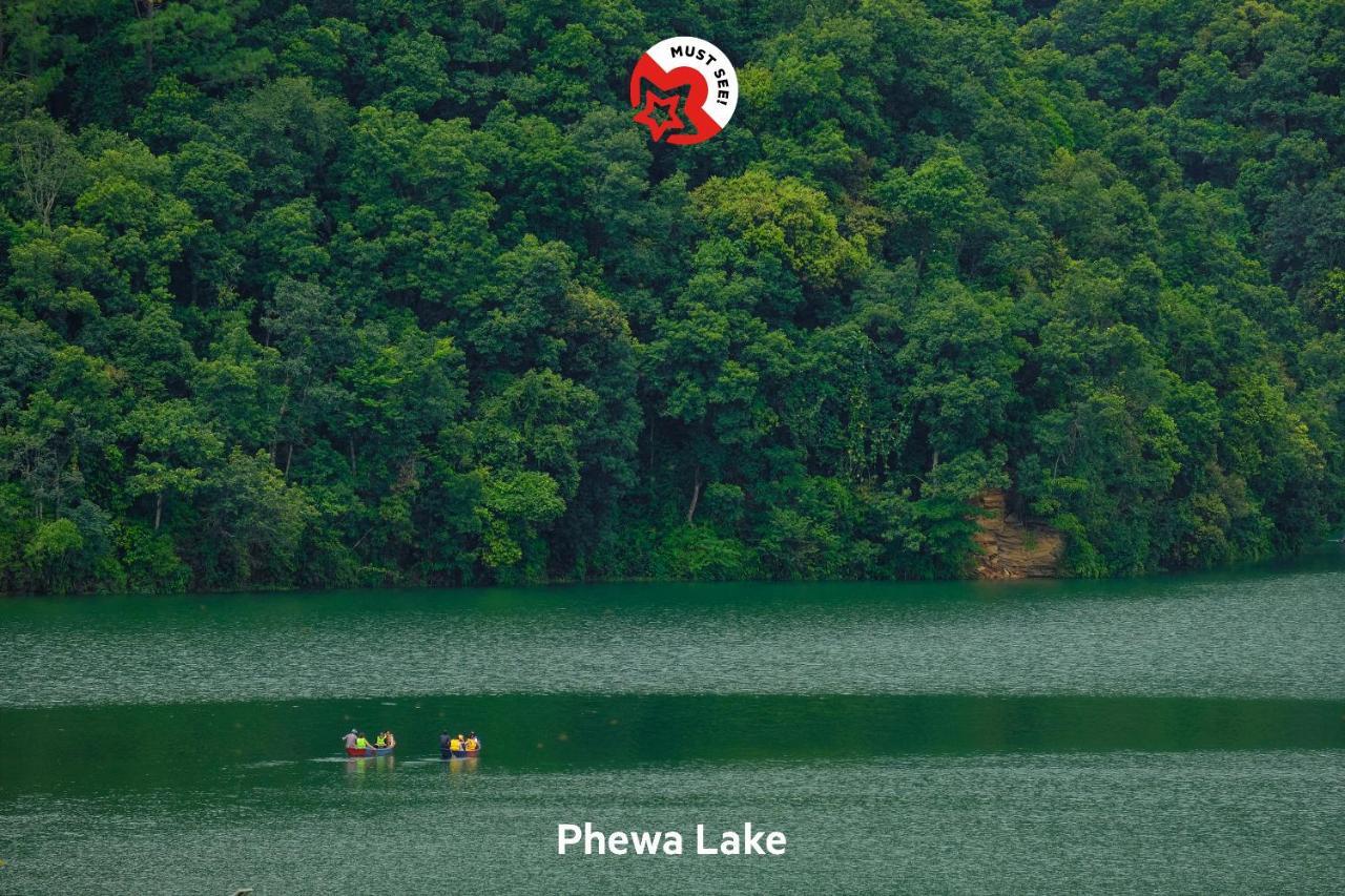 Hotel Fewa Corner & Restro Pokhara Exterior foto